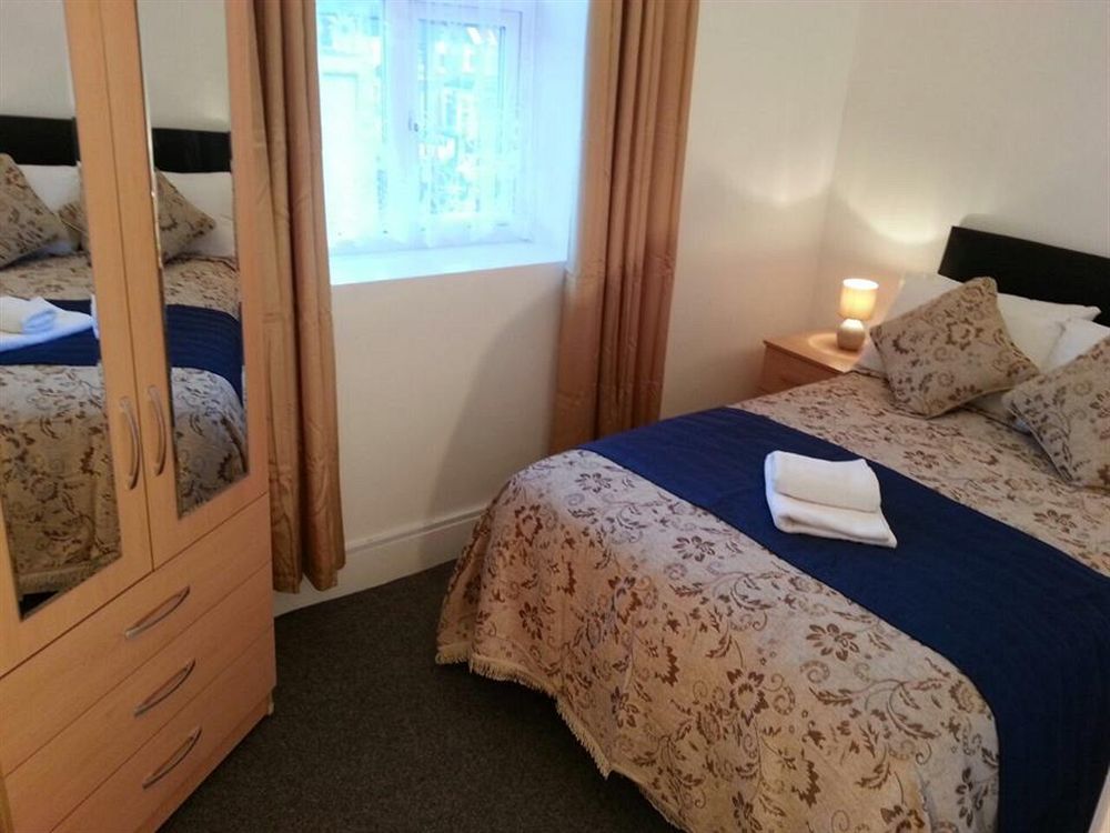 Metro House Star Accommodation Лондон Екстериор снимка