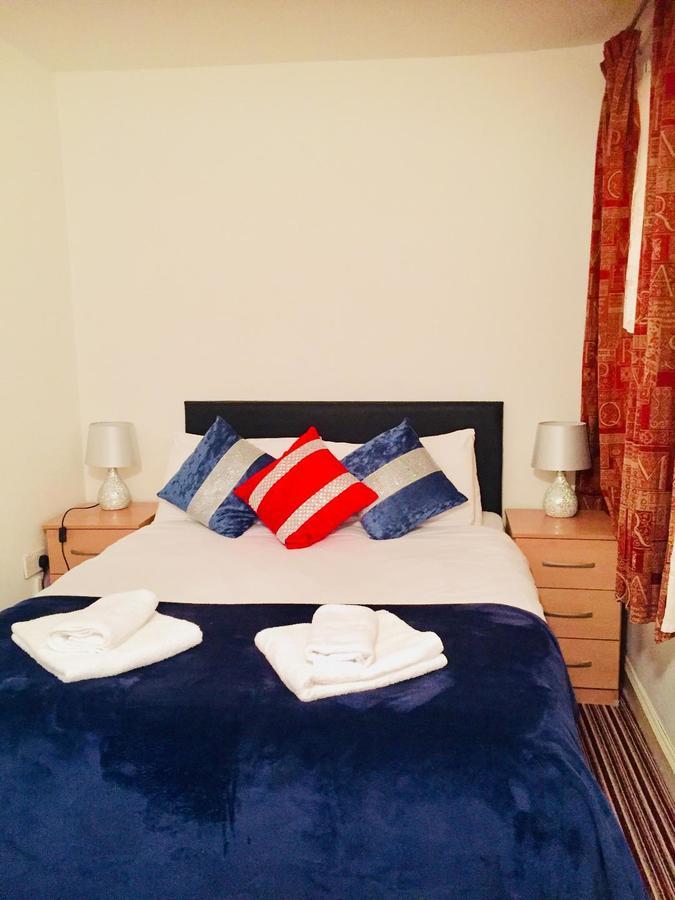 Metro House Star Accommodation Лондон Екстериор снимка