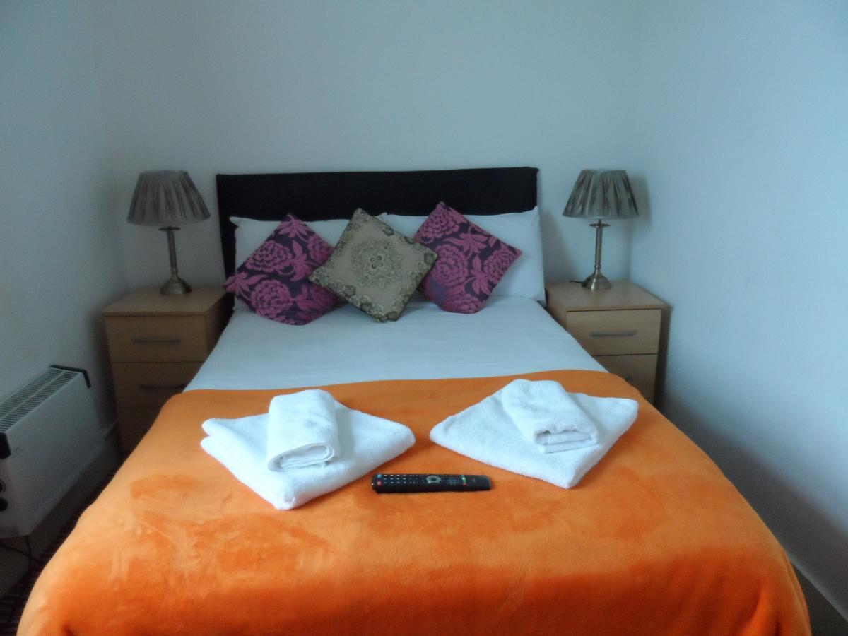Metro House Star Accommodation Лондон Екстериор снимка